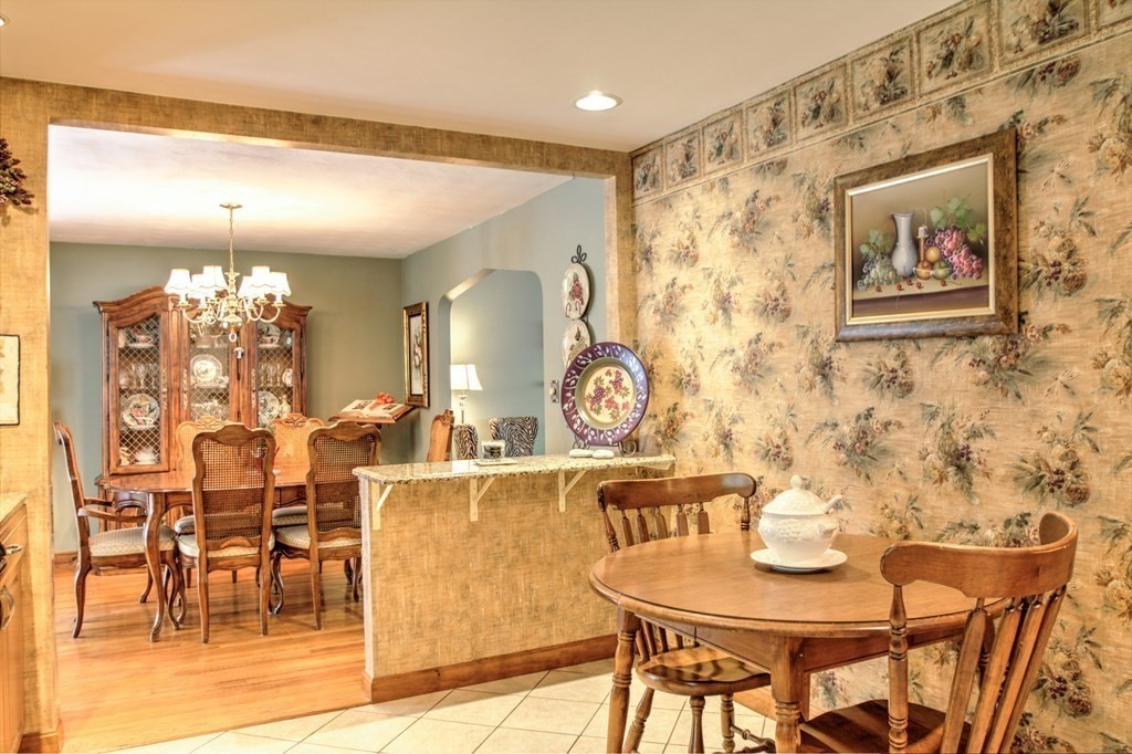 4 Garland Road Chelmsford, MA 01824 - Photo 20 of 40