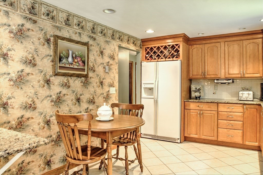 4 Garland Road Chelmsford, MA 01824 - Photo 21 of 40