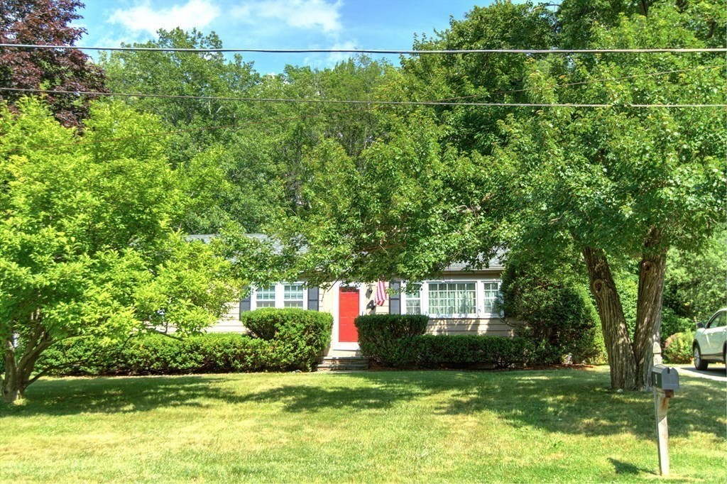 4 Garland Road Chelmsford, MA 01824 - Photo 33 of 40