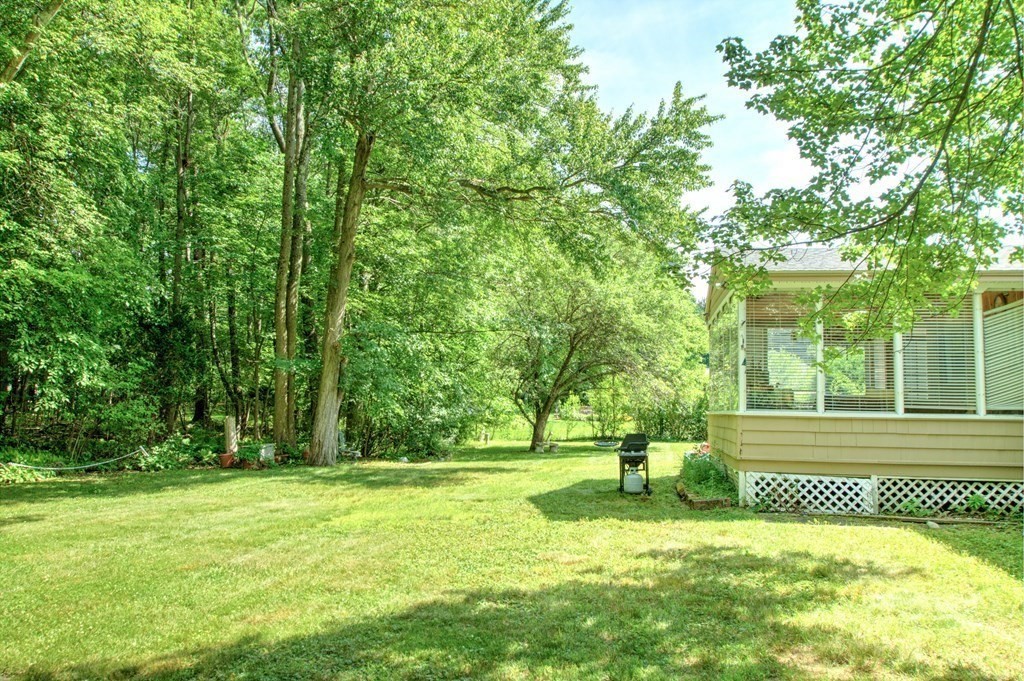4 Garland Road Chelmsford, MA 01824 - Photo 37 of 40