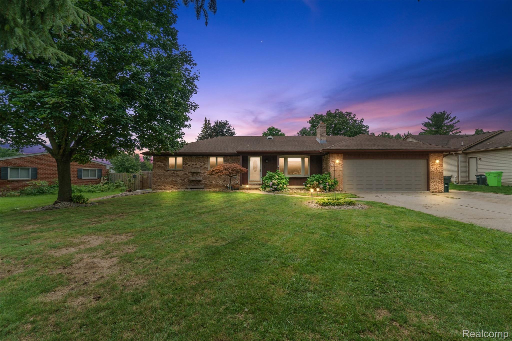 25154 22 Mile Road New Baltimore, MI 48051 - Photo 1 of 26 25154 22 Mile-1.jpg