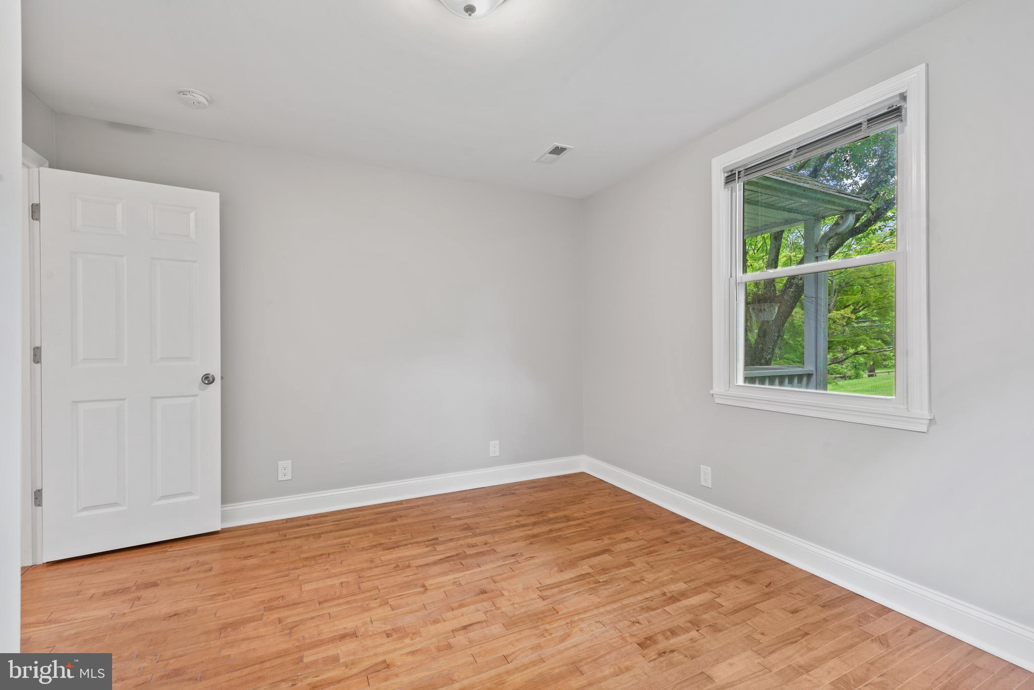 13209 Old Hanover Road Reisterstown, MD 21136 - Photo 21 of 48 Gallery Image 21