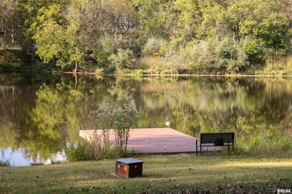 $1,285,000 | 254 County Road 2500 East, Hudson, IL 61748