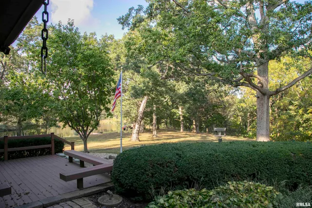 $1,285,000 | 254 County Road 2500 East, Hudson, IL 61748