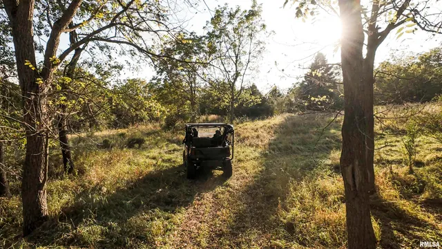 $1,285,000 | 254 County Road 2500 East, Hudson, IL 61748