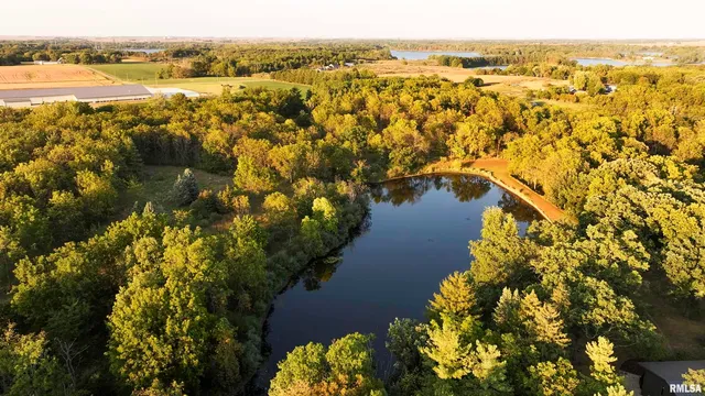 $1,285,000 | 254 County Road 2500 East, Hudson, IL 61748