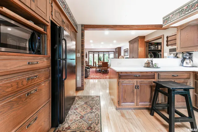 $1,285,000 | 254 County Road 2500 East, Hudson, IL 61748