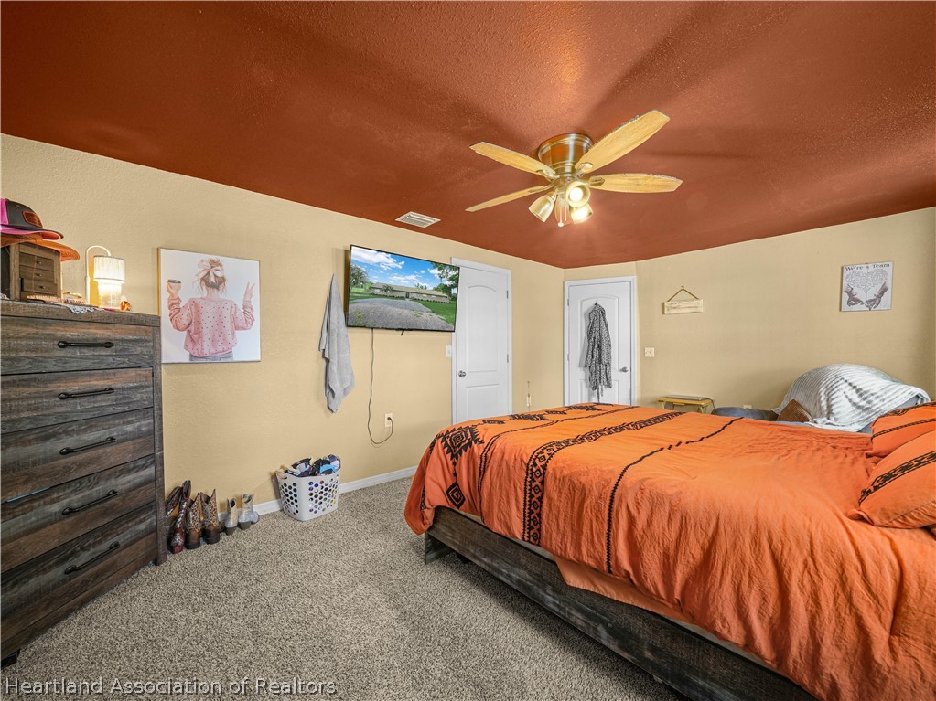 702 Lake Branch Road Bowling Green, FL 33834 - Photo 21 of 33
