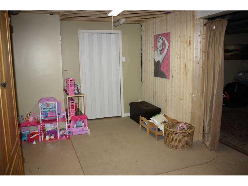 6227 Garvers Ferry Road Leechburg, PA 15656 - Photo 17 of 22 Basement/Game Room.