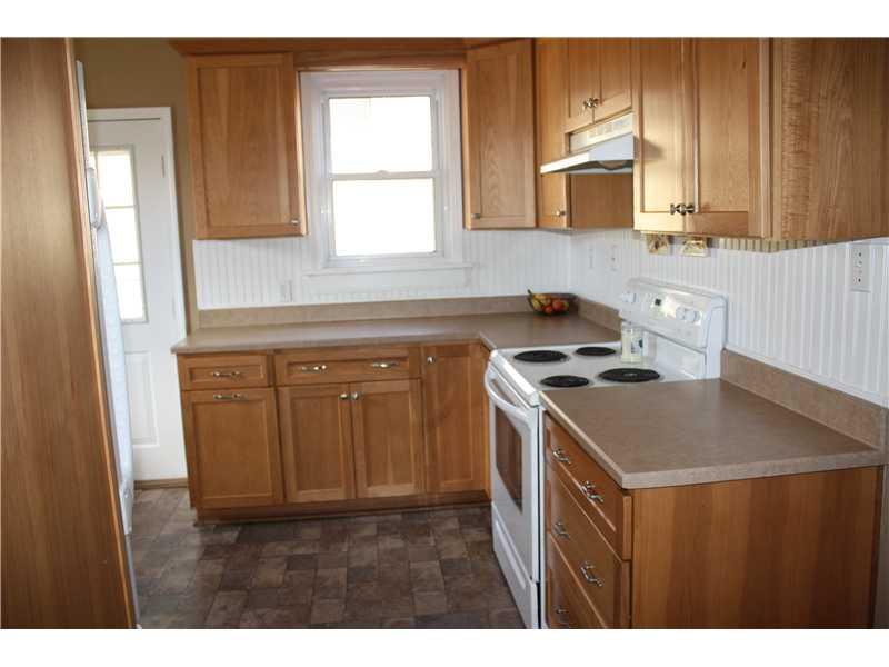 6227 Garvers Ferry Road Leechburg, PA 15656 - Photo 5 of 22 Kitchen.