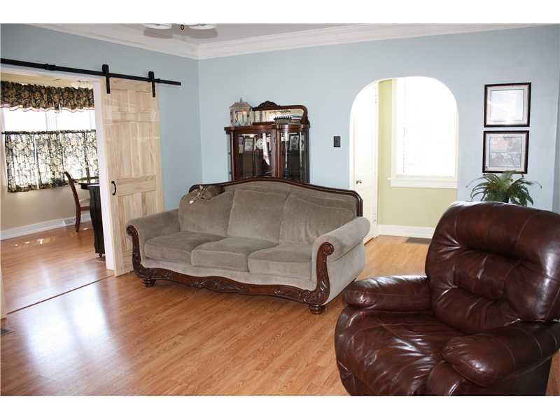6227 Garvers Ferry Road Leechburg, PA 15656 - Photo 8 of 22 Living Room.
