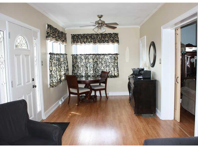 6227 Garvers Ferry Road Leechburg, PA 15656 - Photo 10 of 22 Family Room.