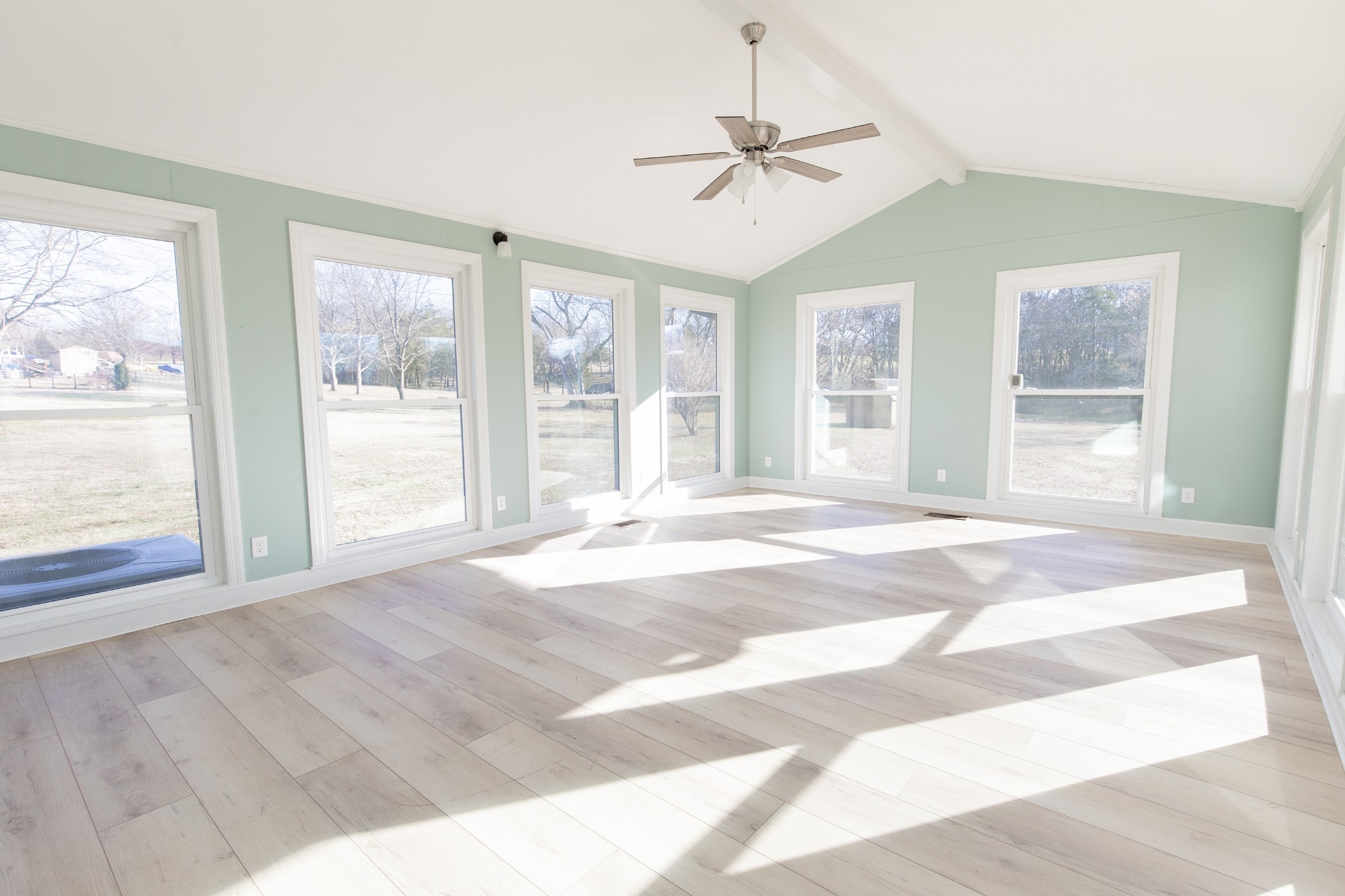 557 Peach Valley Road Gallatin, TN 37066 - Photo 13 of 45