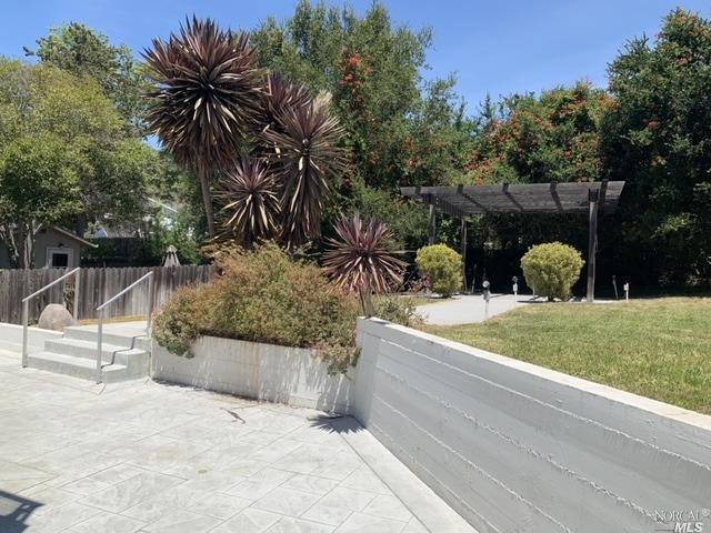 40 Villa Avenue San Rafael, CA 94901 - Photo 39 of 48 a house view with a outdoor space