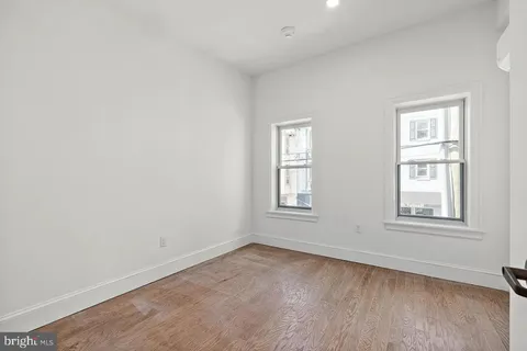 $1,645 | 15 West Girard Street, Unit 105, Wilmington, DE 19801