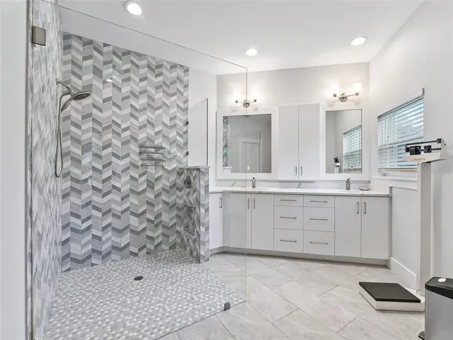 a bathroom with a shower curtain