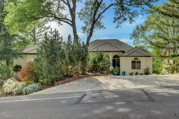 $799,000 | 12448 Lake Wildwood Drive, Lake Wildwood, CA 95946