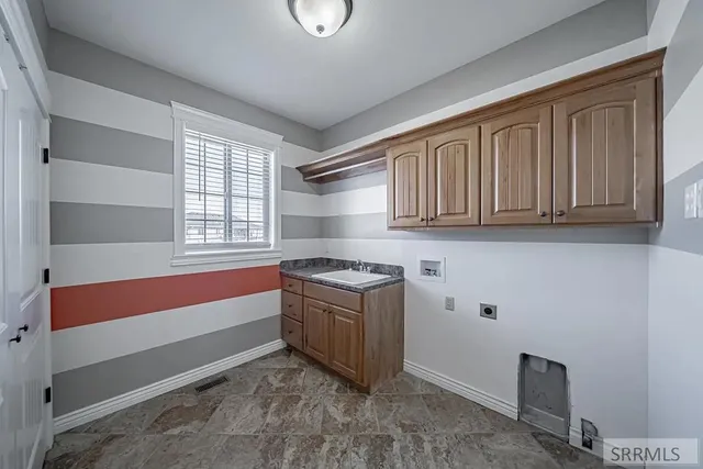 $580,000 | 1801 Delaware Court, Idaho Falls, ID 83404