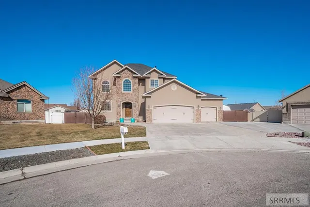 $580,000 | 1801 Delaware Court, Idaho Falls, ID 83404