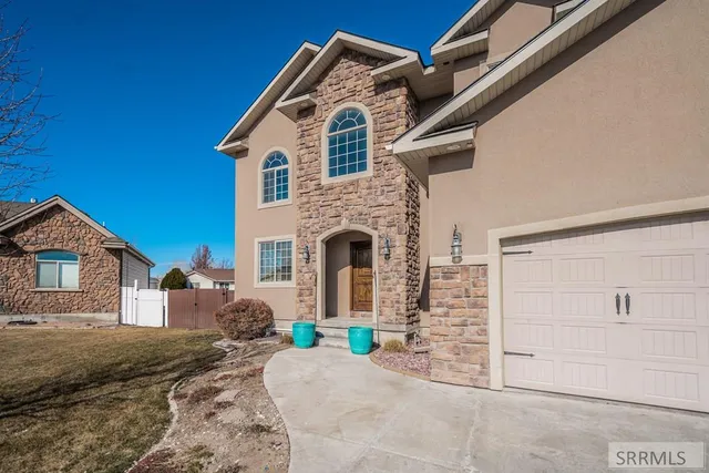 $580,000 | 1801 Delaware Court, Idaho Falls, ID 83404