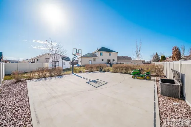 $580,000 | 1801 Delaware Court, Idaho Falls, ID 83404