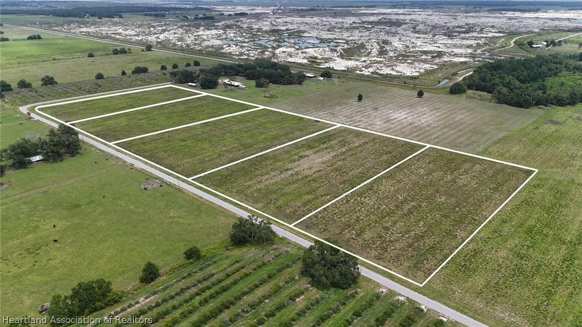Tract B Rhynn Road Wauchula, FL 33873 - Photo 3 of 3 a view of a tennis court