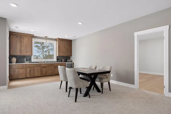 $889,600 | 1031 Hart Lake Avenue, New Richmond, WI 54017