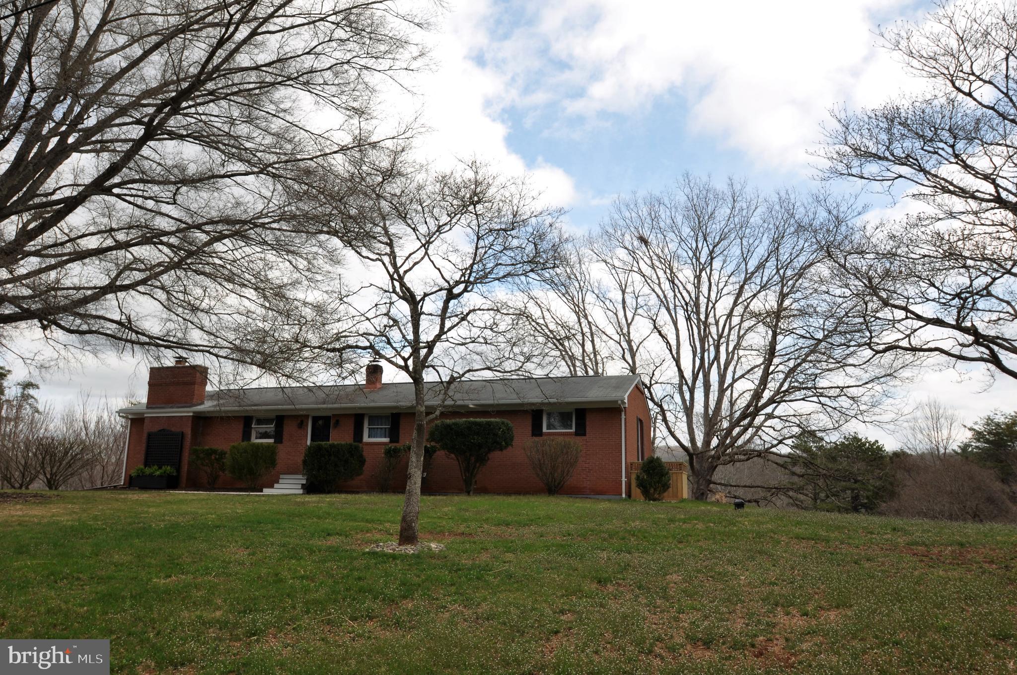 177 Grandview Road Washington, VA 22747 - Photo 1 of 22