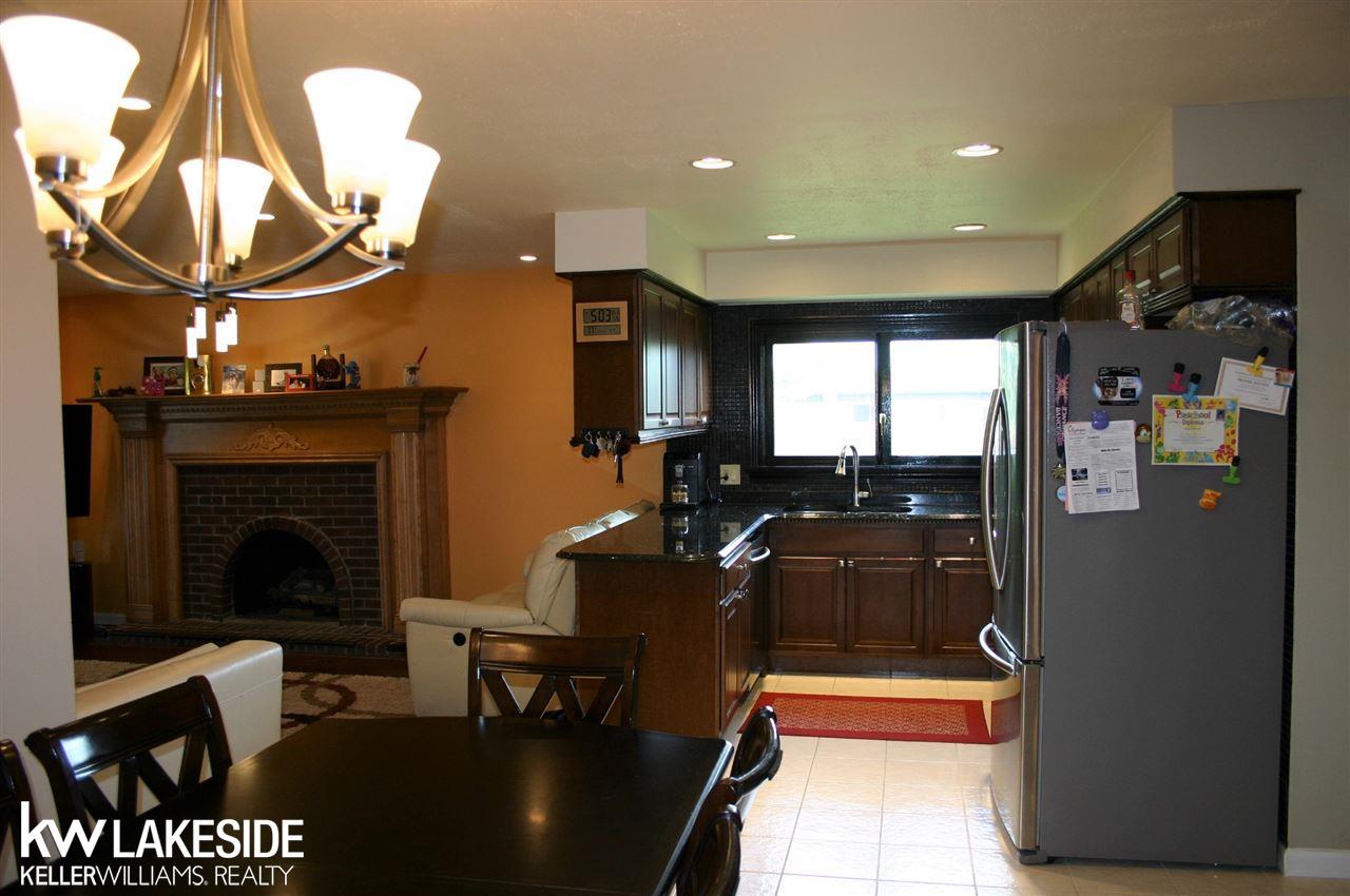 35712 Shell Drive Sterling Heights, MI 48310 - Photo 17 of 47 31326666-16.JPG