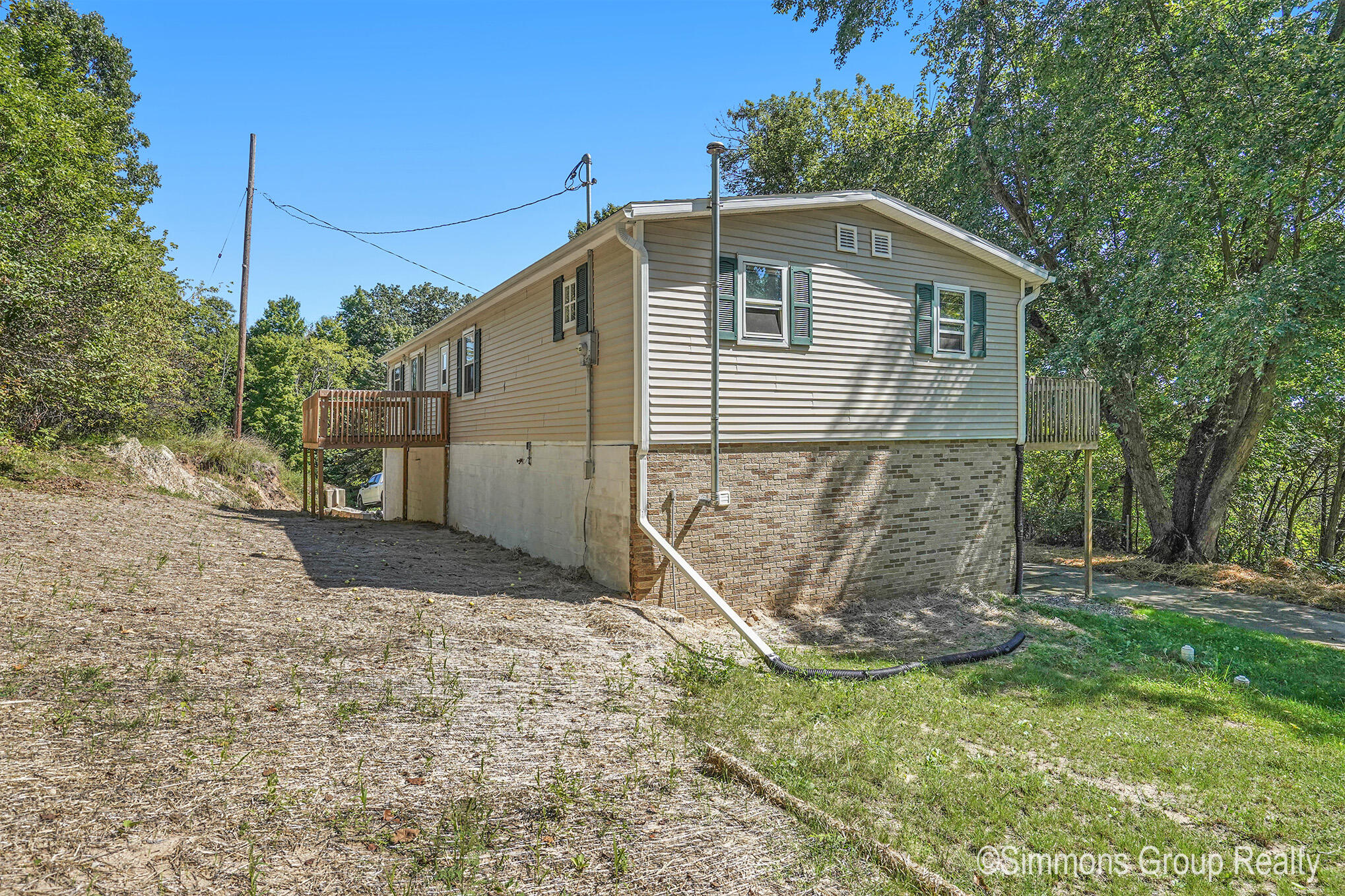 6721 Lessiter Road Northeast Belding, MI 48809 - Photo 3 of 20 Photo Sep 08, 1 14 31 PM