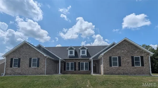 $269,000 | 10014 Yellowstone Drive, Cadet, MO 63630