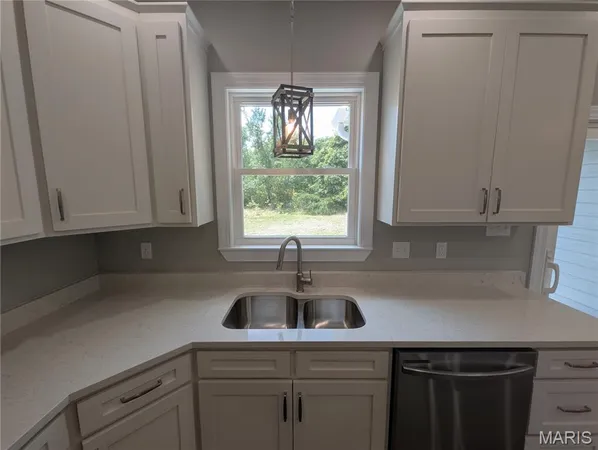 $269,000 | 10014 Yellowstone Drive, Cadet, MO 63630