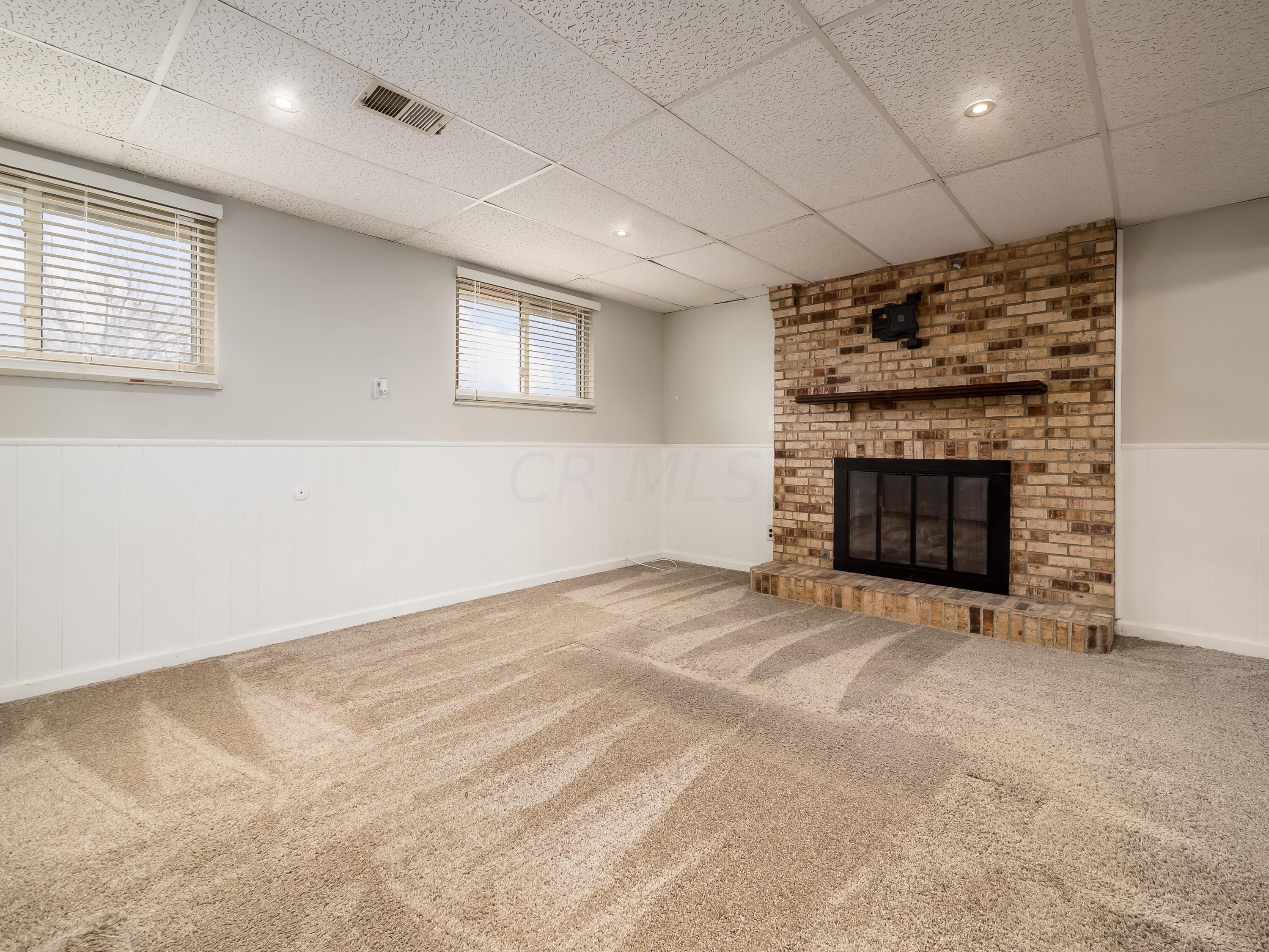 1801 Brookfield Road Columbus, OH 43229 - Photo 32 of 47 N_1801_brookfield_074