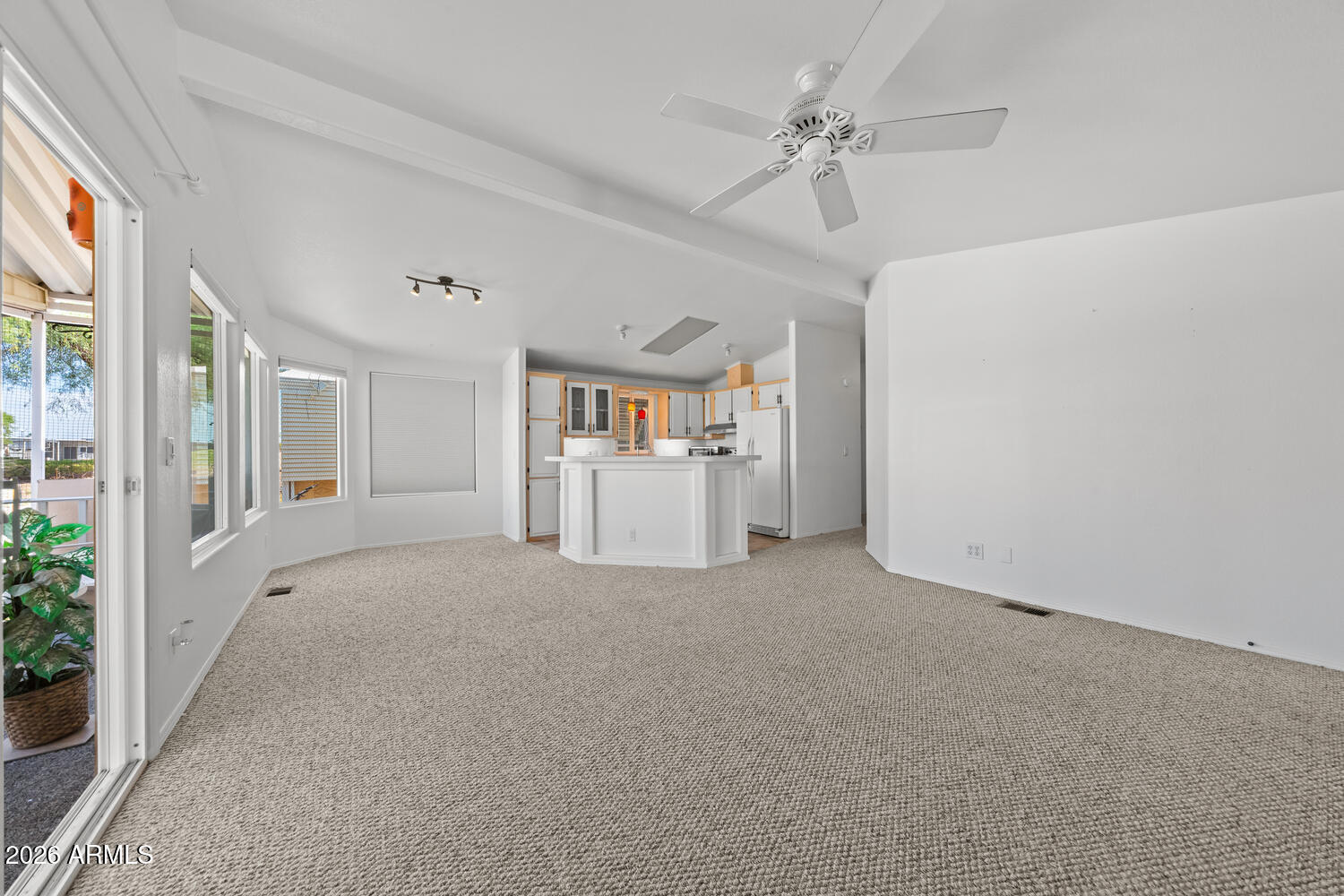 17200 West Bell Road, Unit 1575 Surprise, AZ 85374 - Photo 5 of 25 17200 W Bell Rd Lot 1575-large-006-012-