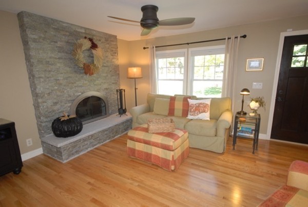 20 Alderbrook Road Andover, MA 01810 - Photo 11 of 30