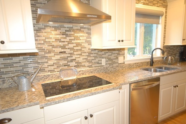 20 Alderbrook Road Andover, MA 01810 - Photo 5 of 30