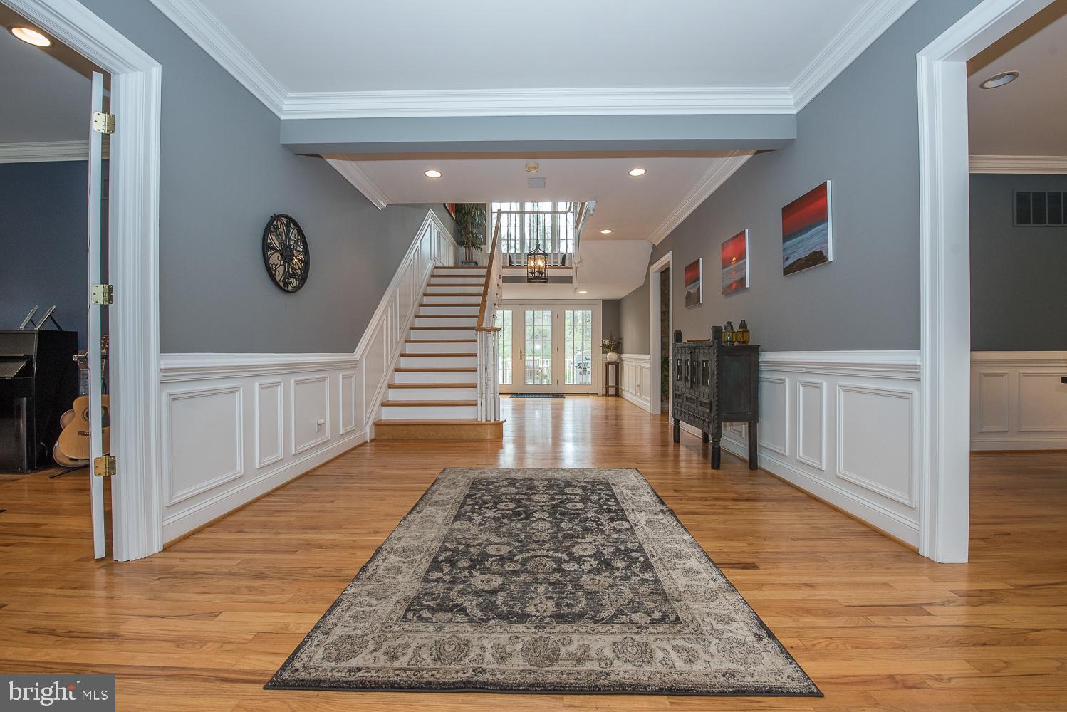 415 Darlington Road Media, PA 19063 - Photo 5 of 103 Inside Entrance View