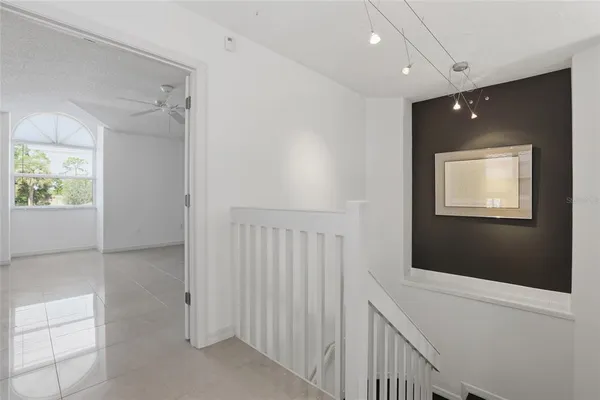 $2,900 | 5588 Golf Pointe Drive, Unit 1, Sarasota, FL 34243