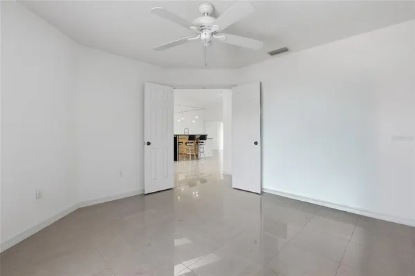 $2,900 | 5588 Golf Pointe Drive, Unit 1, Sarasota, FL 34243