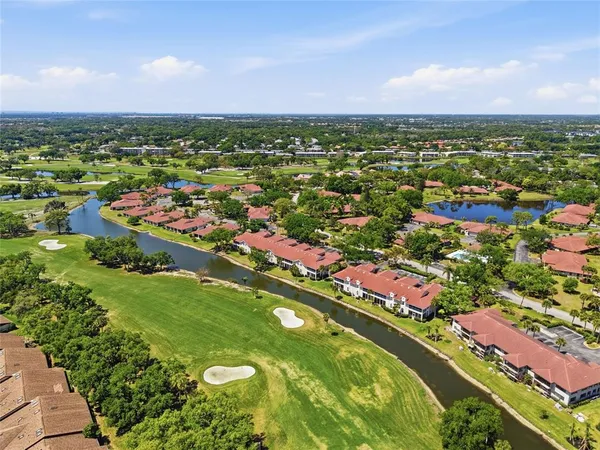 $2,900 | 5588 Golf Pointe Drive, Unit 1, Sarasota, FL 34243