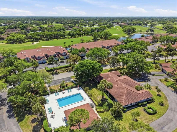 $2,900 | 5588 Golf Pointe Drive, Unit 1, Sarasota, FL 34243