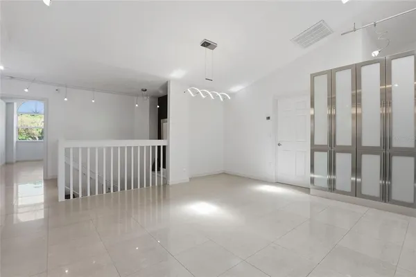 $2,900 | 5588 Golf Pointe Drive, Unit 1, Sarasota, FL 34243