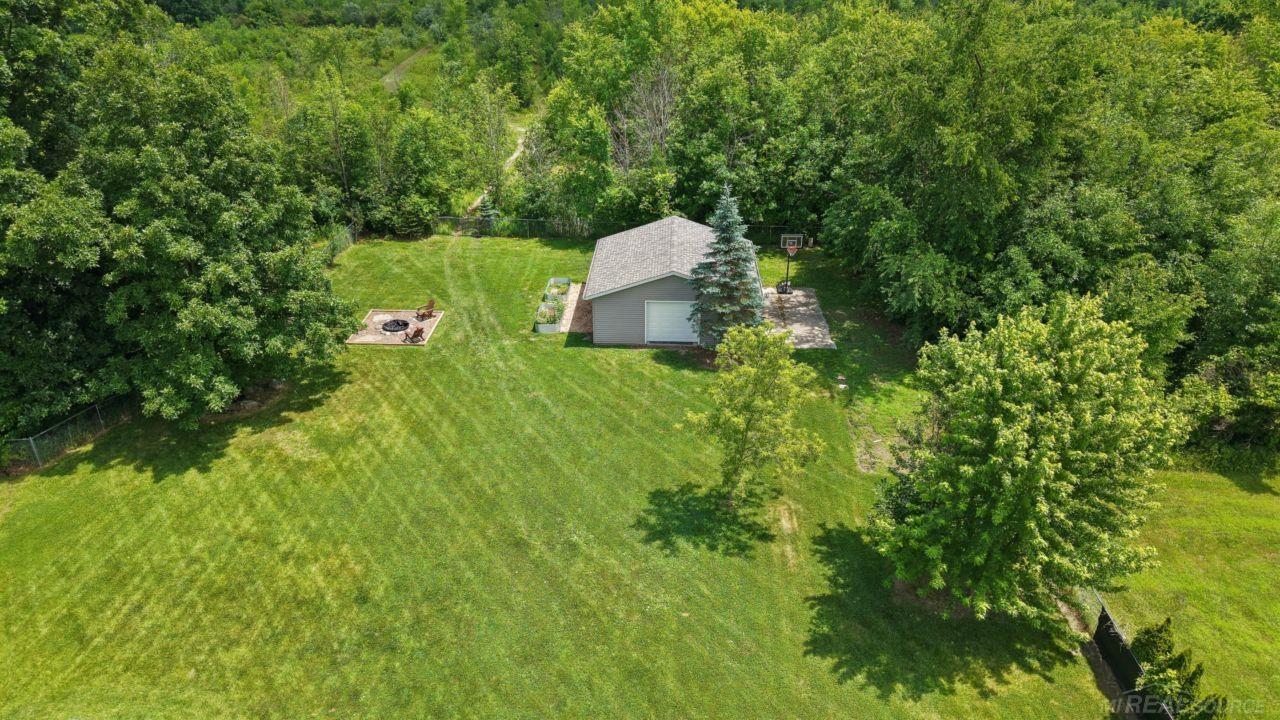 726 Brown City Road Imlay City, MI 48444 - Photo 18 of 65