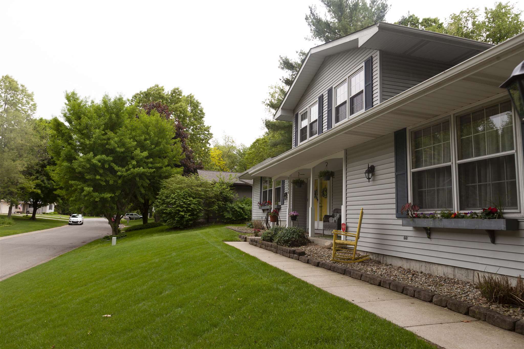 17358 Woodhurst Road Granger, IN 46530 - Photo 2 of 36 Gallery Image 2