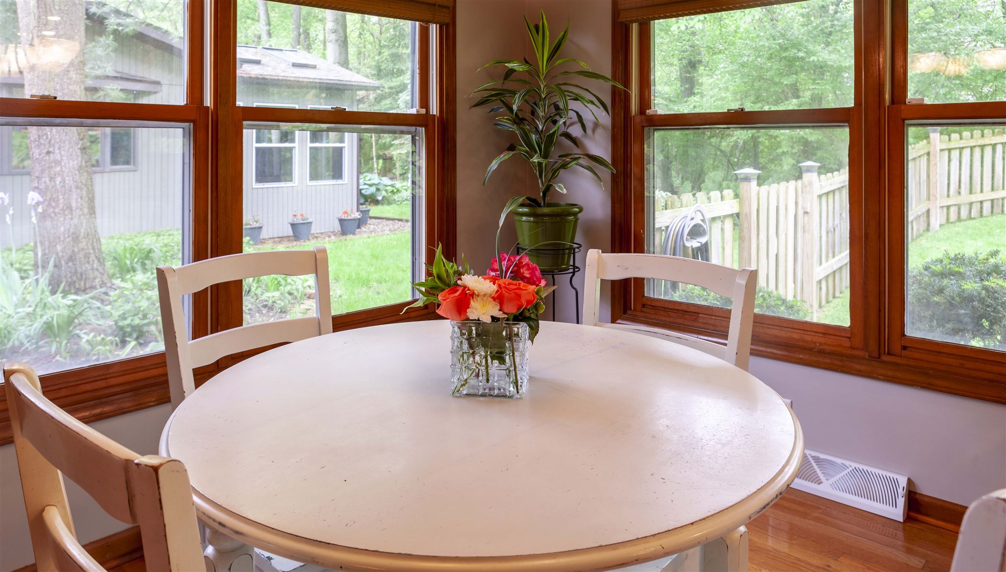 17358 Woodhurst Road Granger, IN 46530 - Photo 12 of 36 Gallery Image 12