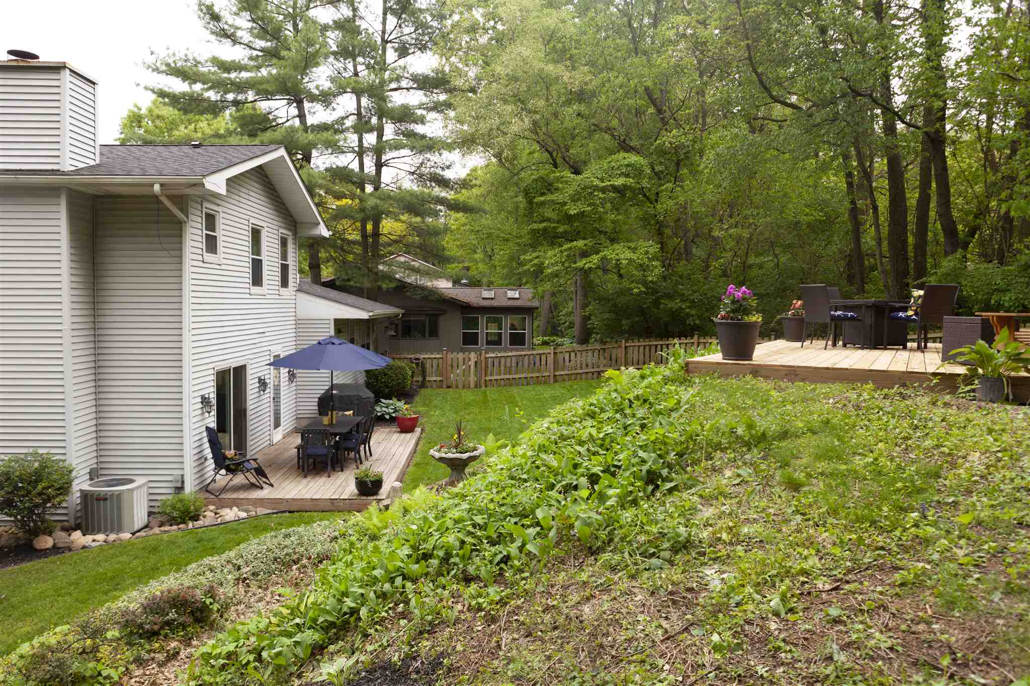 17358 Woodhurst Road Granger, IN 46530 - Photo 30 of 36 Gallery Image 30
