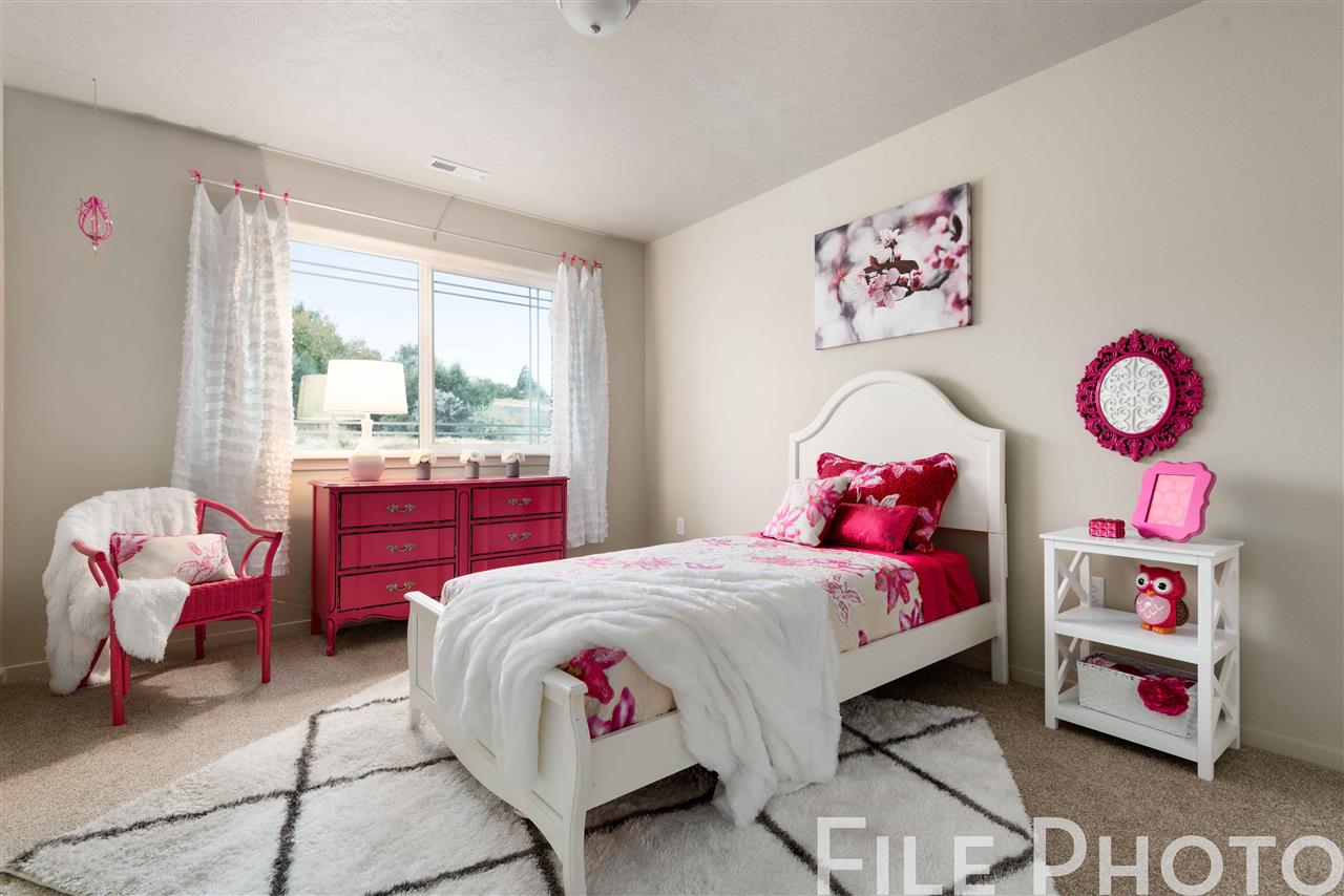 728 South Grady Road Spokane Valley, WA 99016 - Photo 17 of 20