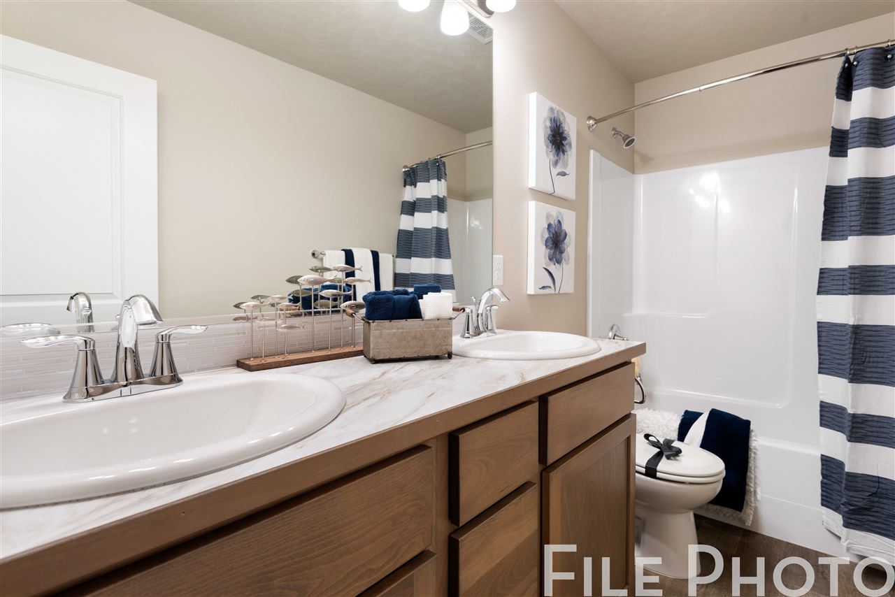 728 South Grady Road Spokane Valley, WA 99016 - Photo 18 of 20