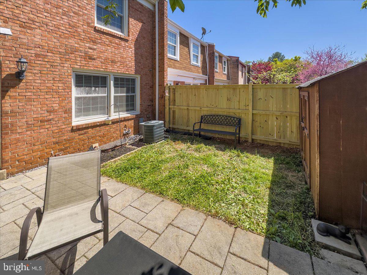 9623 Blake Lane Fairfax, VA 22031 - Photo 53 of 60 a view of a backyard with sitting area