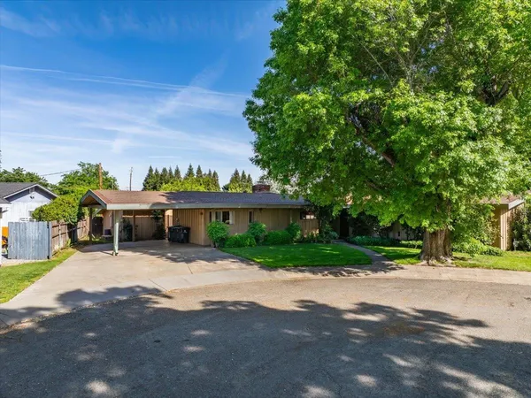 $385,000 | 226 Sherman Drive, Red Bluff, CA 96080